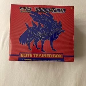 Pokémon Sword&Shield Trainer Box